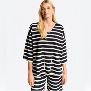Zara Women Navy Blue Ivory Striped 3/4 Sleeves Shirt Small